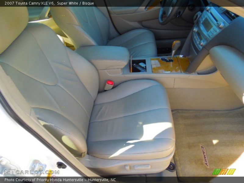 Super White / Bisque 2007 Toyota Camry XLE V6