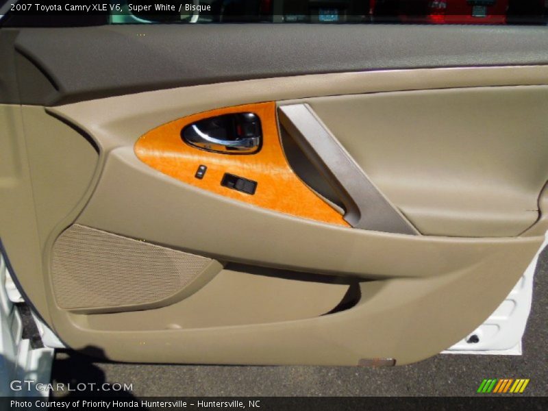 Super White / Bisque 2007 Toyota Camry XLE V6