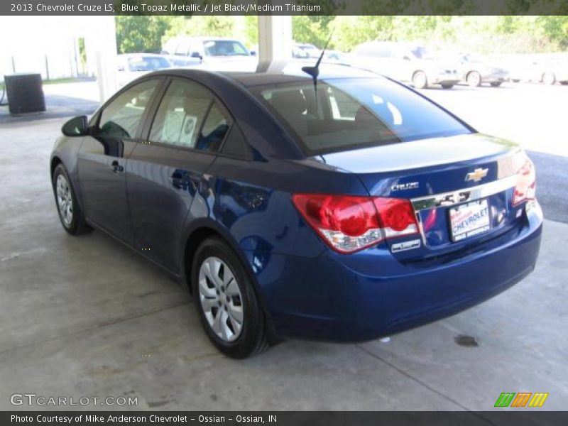 Blue Topaz Metallic / Jet Black/Medium Titanium 2013 Chevrolet Cruze LS