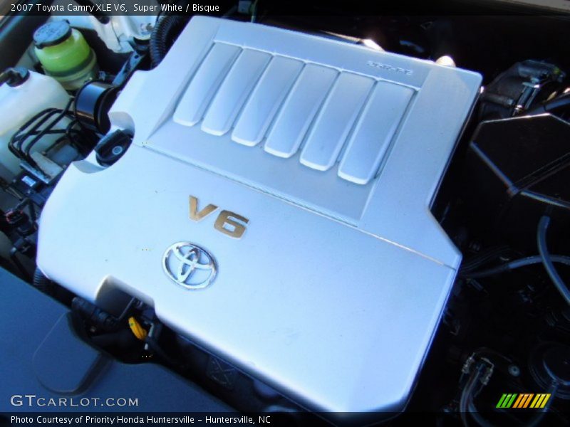 Super White / Bisque 2007 Toyota Camry XLE V6