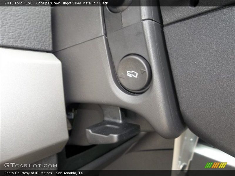 Ingot Silver Metallic / Black 2013 Ford F150 FX2 SuperCrew