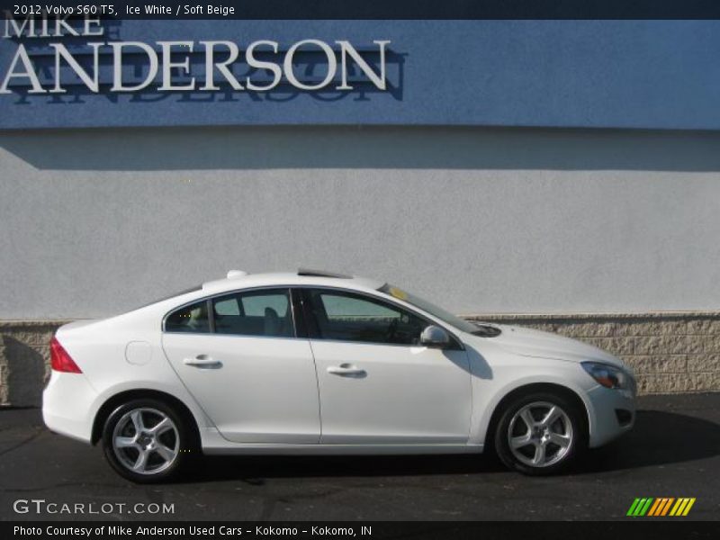 Ice White / Soft Beige 2012 Volvo S60 T5