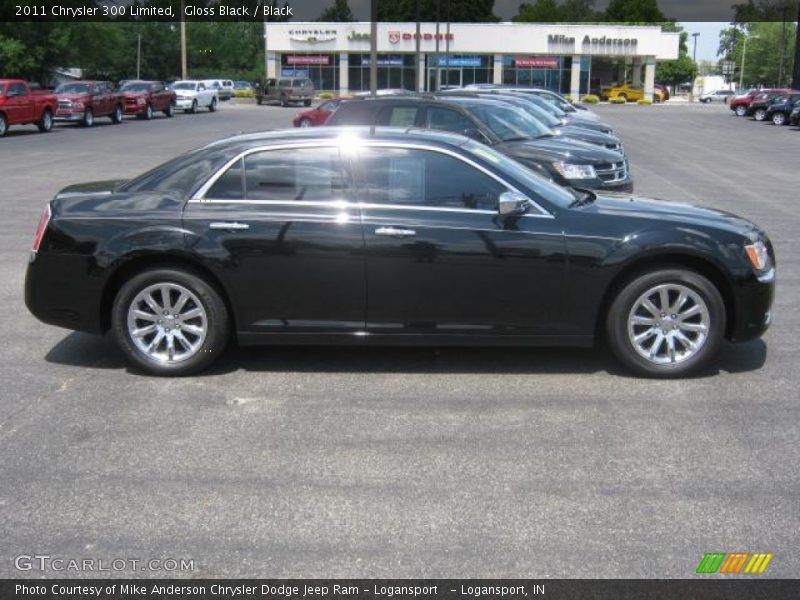 Gloss Black / Black 2011 Chrysler 300 Limited