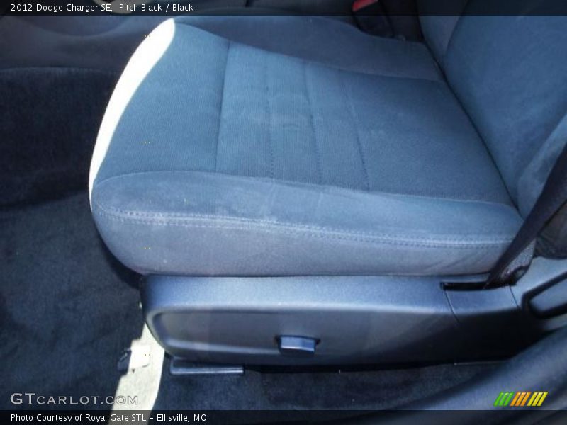 Pitch Black / Black 2012 Dodge Charger SE