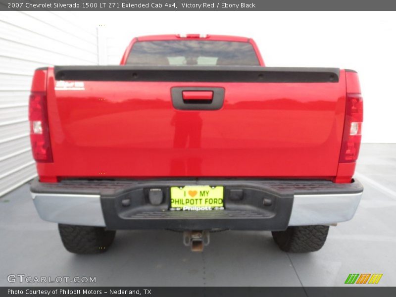 Victory Red / Ebony Black 2007 Chevrolet Silverado 1500 LT Z71 Extended Cab 4x4