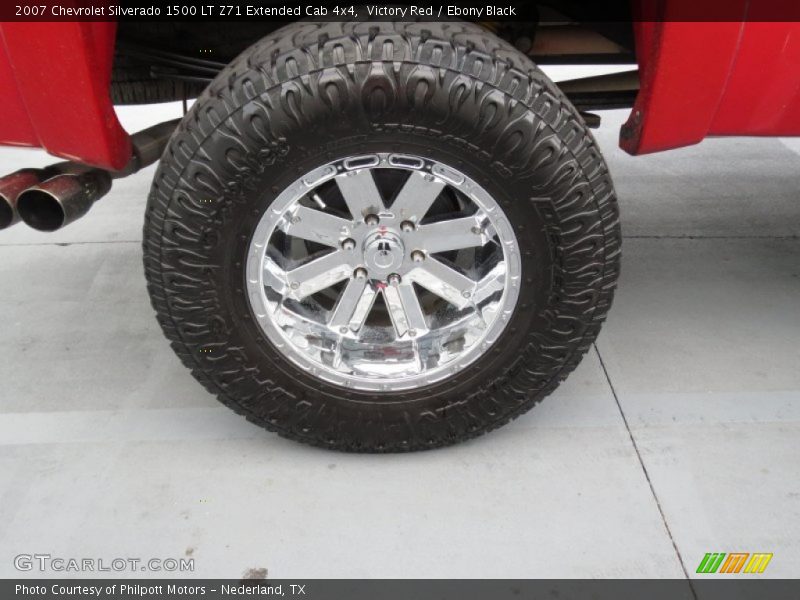 Custom Wheels of 2007 Silverado 1500 LT Z71 Extended Cab 4x4