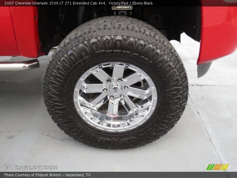 Custom Wheels of 2007 Silverado 1500 LT Z71 Extended Cab 4x4