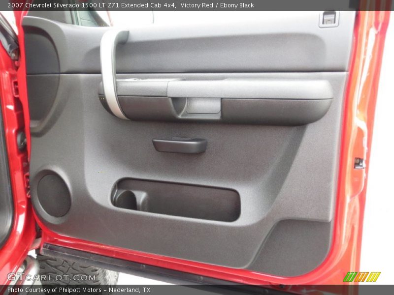 Victory Red / Ebony Black 2007 Chevrolet Silverado 1500 LT Z71 Extended Cab 4x4