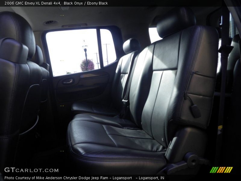 Black Onyx / Ebony Black 2006 GMC Envoy XL Denali 4x4