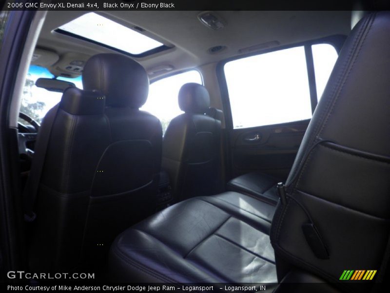 Black Onyx / Ebony Black 2006 GMC Envoy XL Denali 4x4