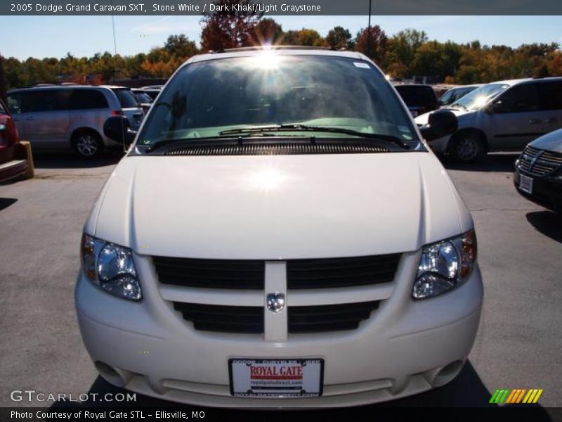 Stone White / Dark Khaki/Light Graystone 2005 Dodge Grand Caravan SXT