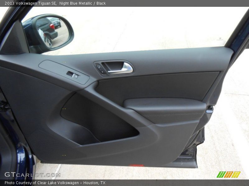 Night Blue Metallic / Black 2013 Volkswagen Tiguan SE