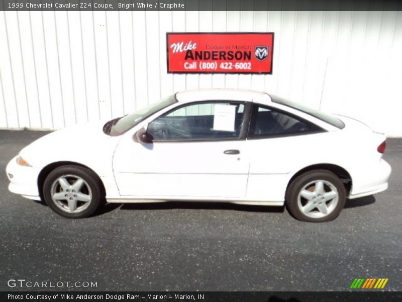 Bright White / Graphite 1999 Chevrolet Cavalier Z24 Coupe