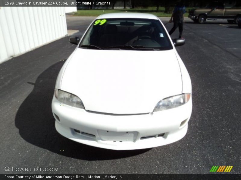 Bright White / Graphite 1999 Chevrolet Cavalier Z24 Coupe