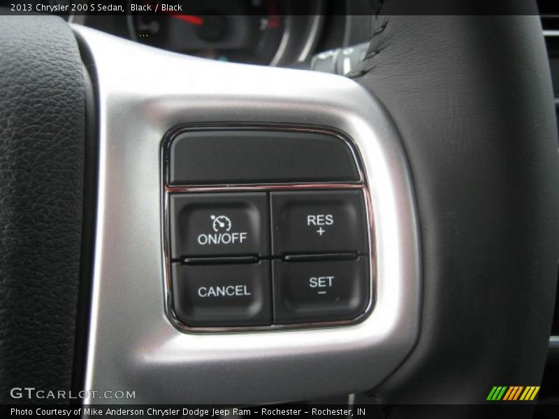 Black / Black 2013 Chrysler 200 S Sedan