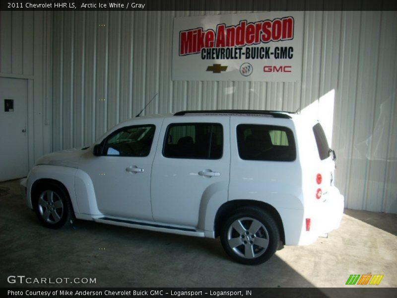 Arctic Ice White / Gray 2011 Chevrolet HHR LS