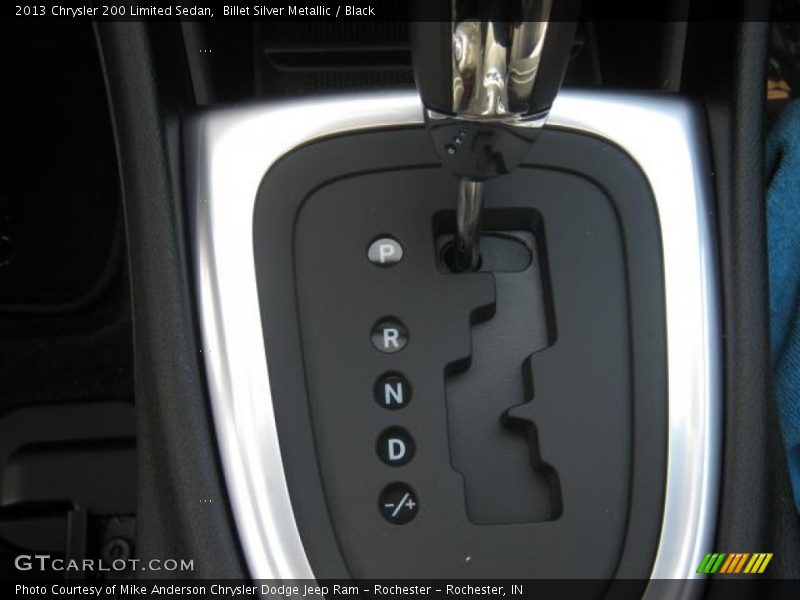 Billet Silver Metallic / Black 2013 Chrysler 200 Limited Sedan