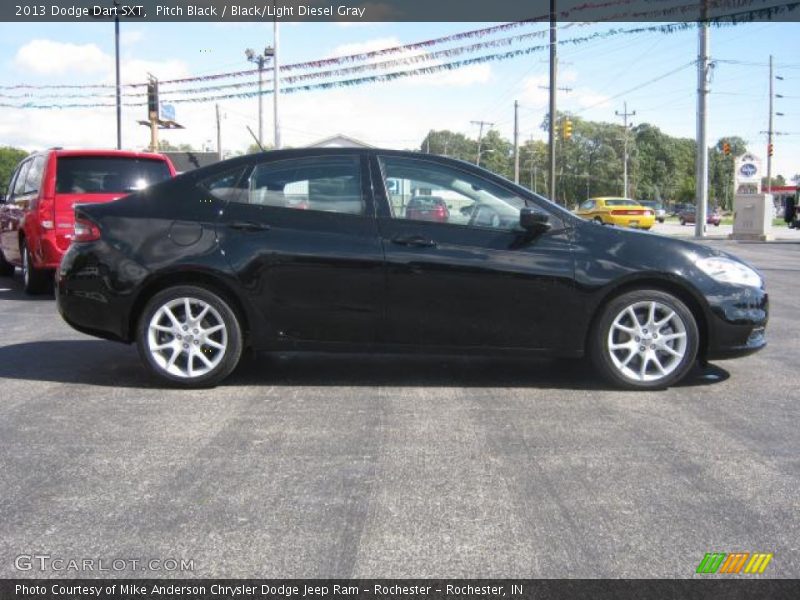 Pitch Black / Black/Light Diesel Gray 2013 Dodge Dart SXT