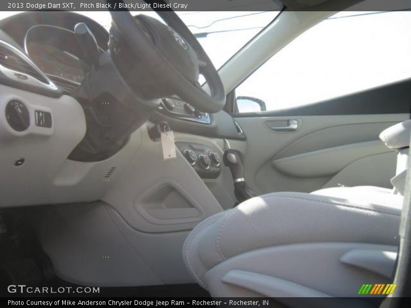 Pitch Black / Black/Light Diesel Gray 2013 Dodge Dart SXT
