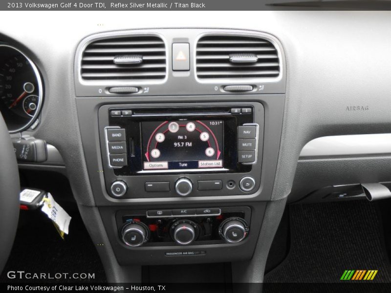 Reflex Silver Metallic / Titan Black 2013 Volkswagen Golf 4 Door TDI