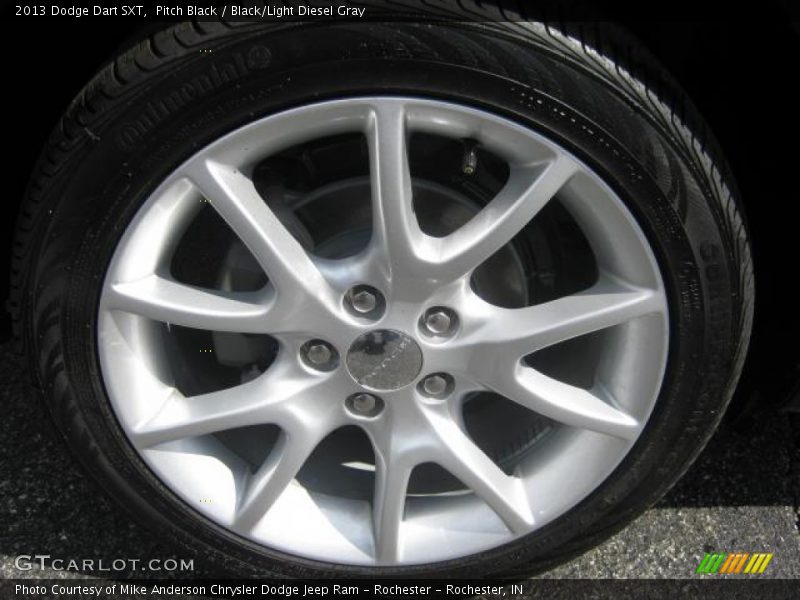 Pitch Black / Black/Light Diesel Gray 2013 Dodge Dart SXT