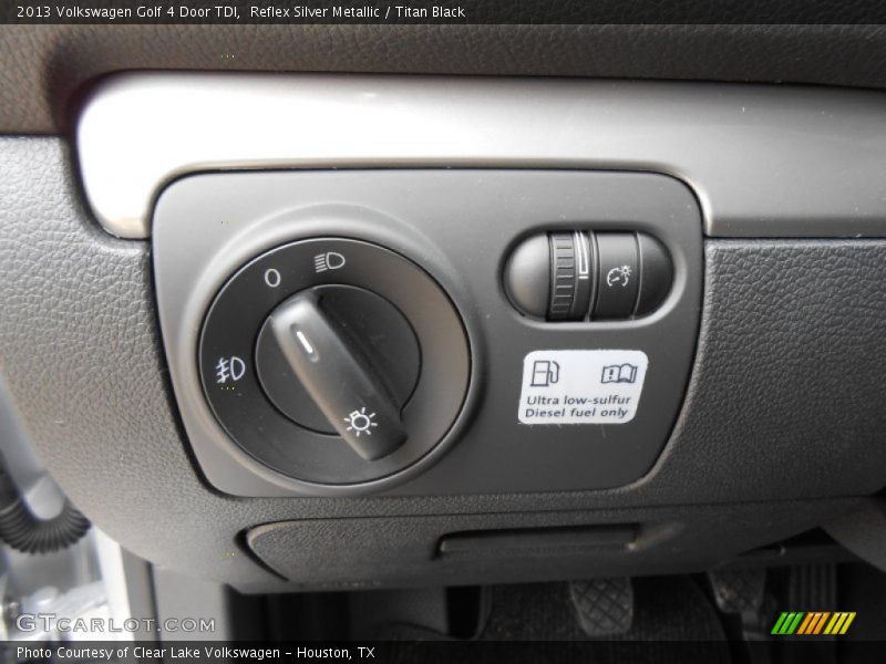 Reflex Silver Metallic / Titan Black 2013 Volkswagen Golf 4 Door TDI