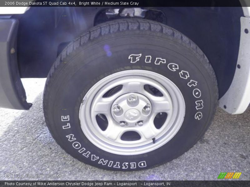 Bright White / Medium Slate Gray 2006 Dodge Dakota ST Quad Cab 4x4