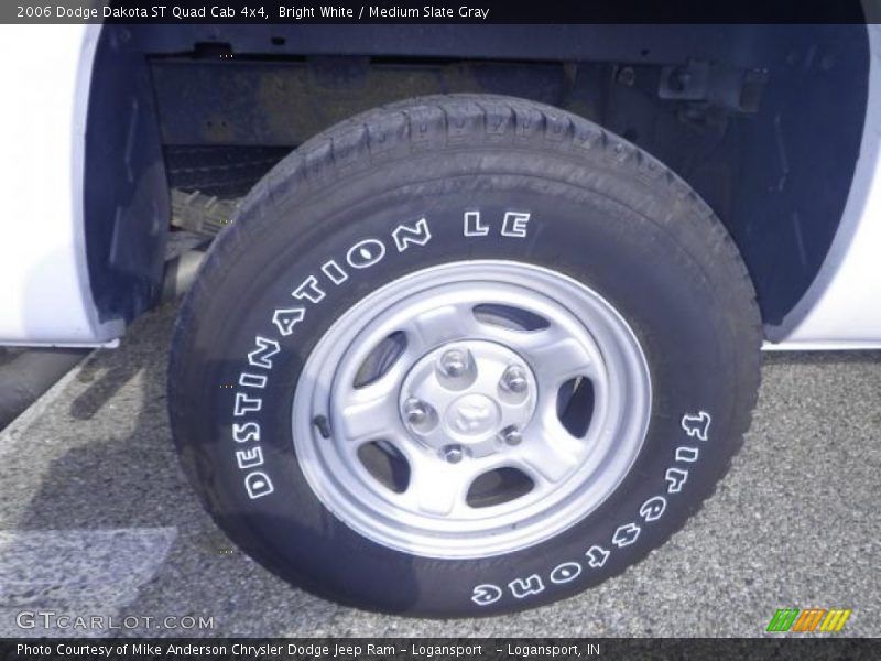 Bright White / Medium Slate Gray 2006 Dodge Dakota ST Quad Cab 4x4