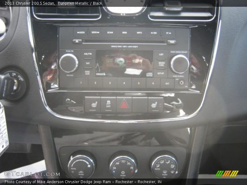 Tungsten Metallic / Black 2013 Chrysler 200 S Sedan