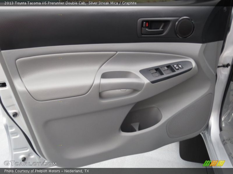 Door Panel of 2013 Tacoma V6 Prerunner Double Cab
