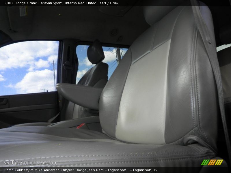 Inferno Red Tinted Pearl / Gray 2003 Dodge Grand Caravan Sport