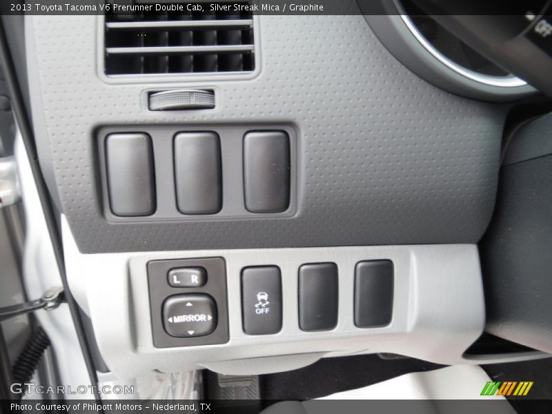 Controls of 2013 Tacoma V6 Prerunner Double Cab