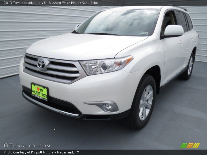 Blizzard White Pearl / Sand Beige 2013 Toyota Highlander V6