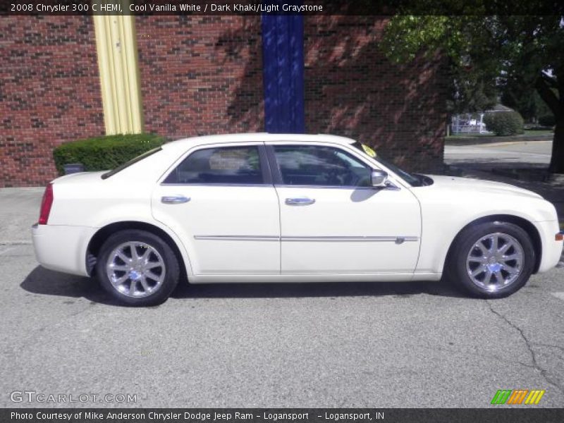 Cool Vanilla White / Dark Khaki/Light Graystone 2008 Chrysler 300 C HEMI