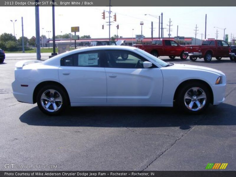 Bright White / Black 2013 Dodge Charger SXT Plus