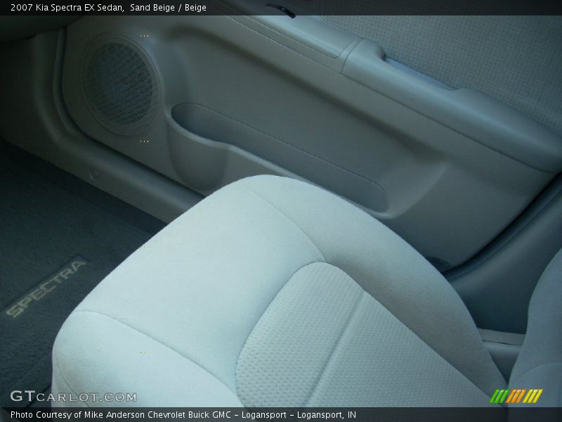Sand Beige / Beige 2007 Kia Spectra EX Sedan