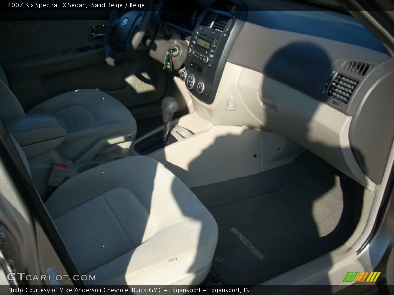 Sand Beige / Beige 2007 Kia Spectra EX Sedan