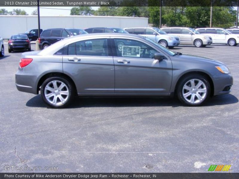 Tungsten Metallic / Black 2013 Chrysler 200 Limited Sedan