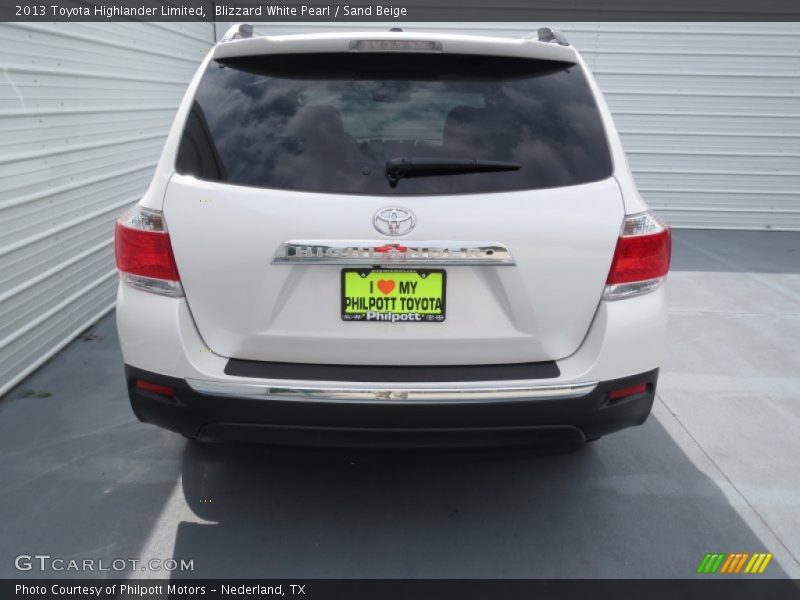 Blizzard White Pearl / Sand Beige 2013 Toyota Highlander Limited