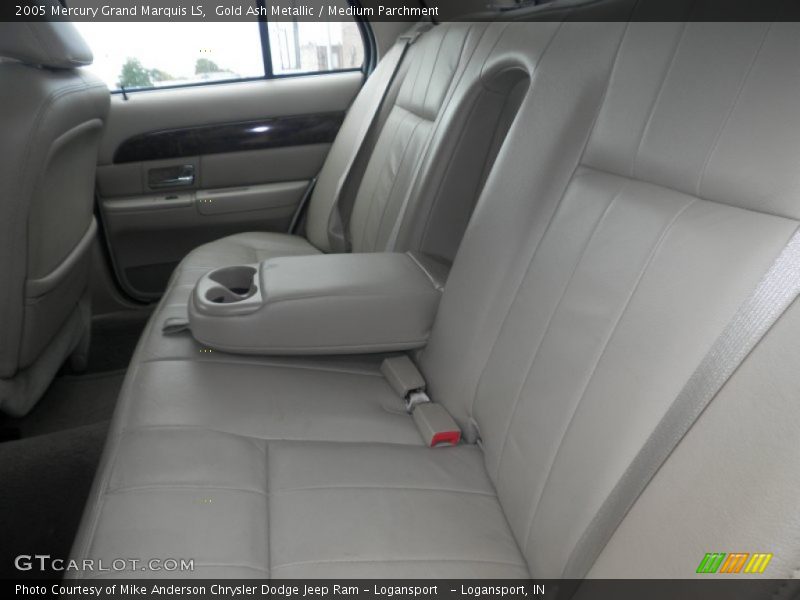 Gold Ash Metallic / Medium Parchment 2005 Mercury Grand Marquis LS