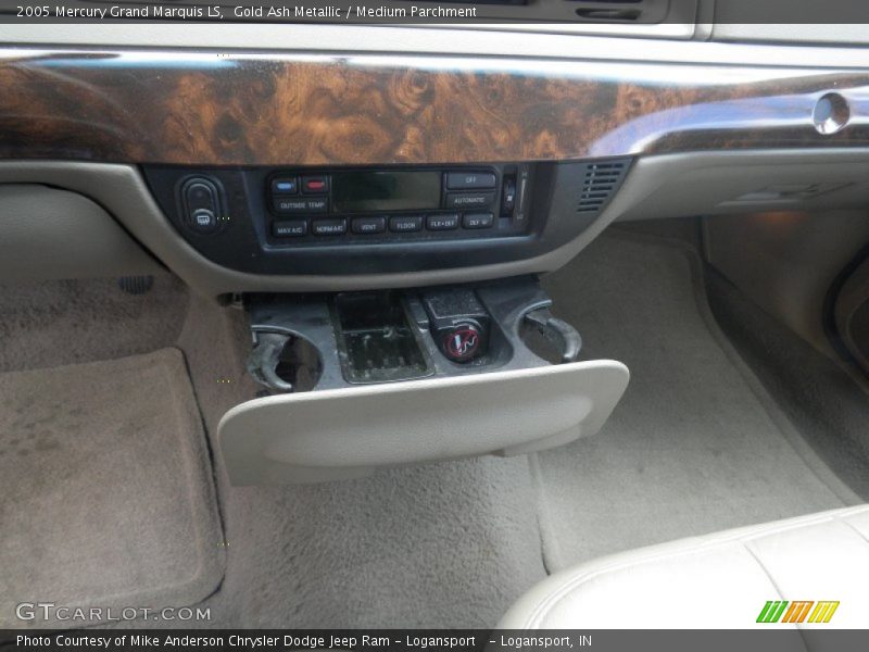 Gold Ash Metallic / Medium Parchment 2005 Mercury Grand Marquis LS