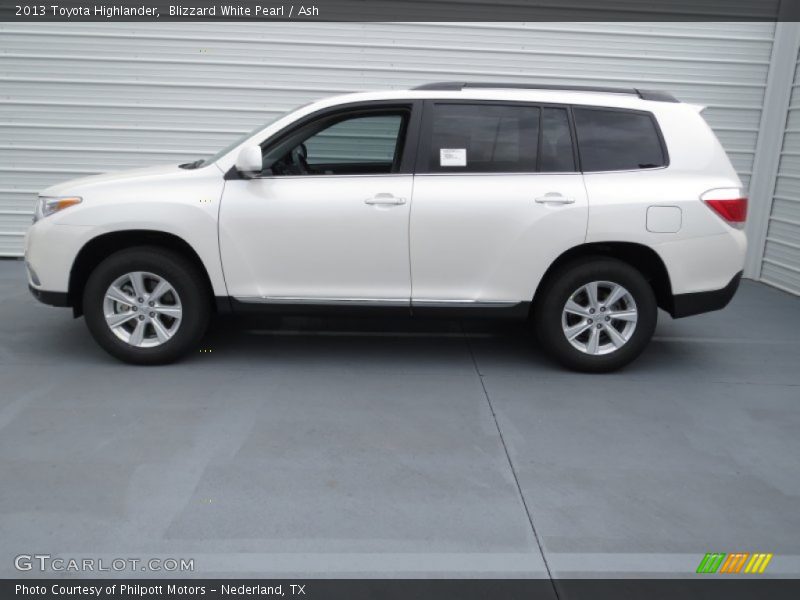 Blizzard White Pearl / Ash 2013 Toyota Highlander