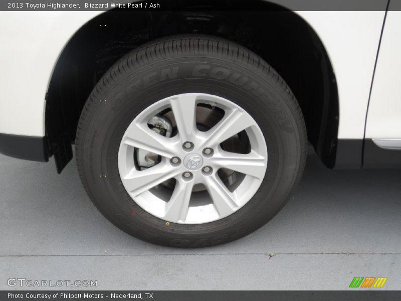Blizzard White Pearl / Ash 2013 Toyota Highlander