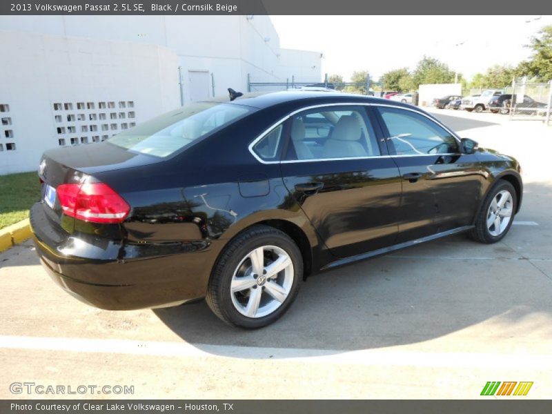 Black / Cornsilk Beige 2013 Volkswagen Passat 2.5L SE