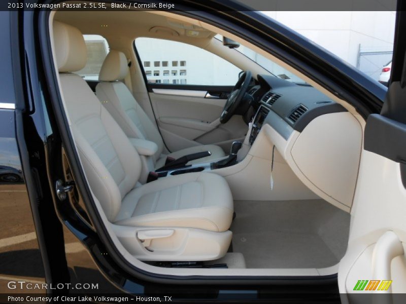 Black / Cornsilk Beige 2013 Volkswagen Passat 2.5L SE