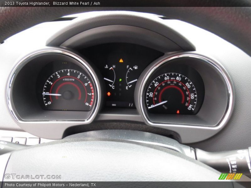Blizzard White Pearl / Ash 2013 Toyota Highlander