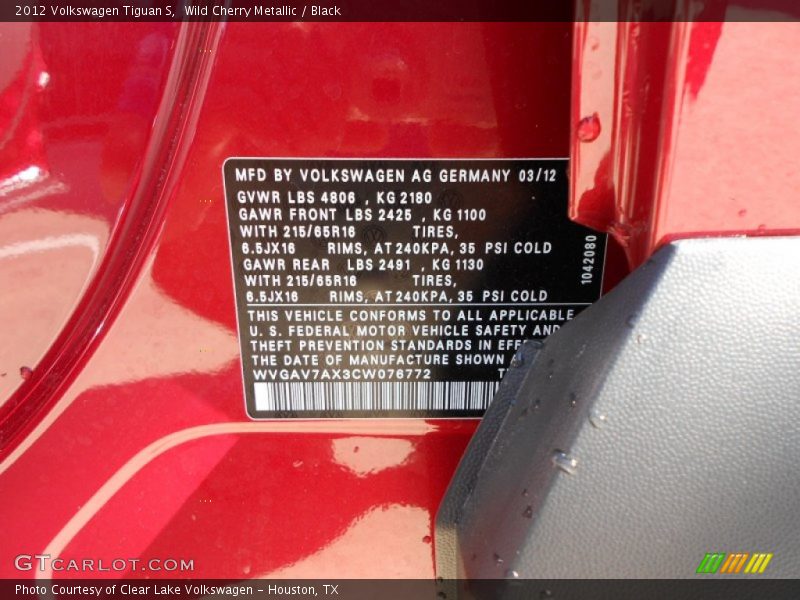 Wild Cherry Metallic / Black 2012 Volkswagen Tiguan S