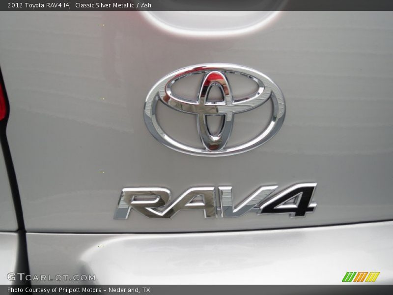 Classic Silver Metallic / Ash 2012 Toyota RAV4 I4