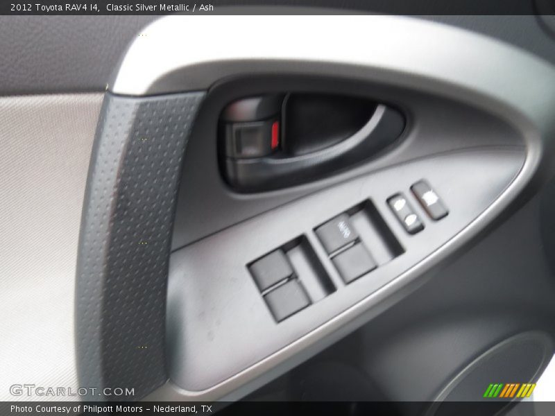 Classic Silver Metallic / Ash 2012 Toyota RAV4 I4