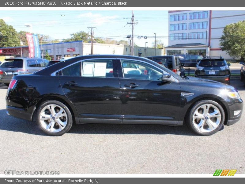 Tuxedo Black Metallic / Charcoal Black 2010 Ford Taurus SHO AWD